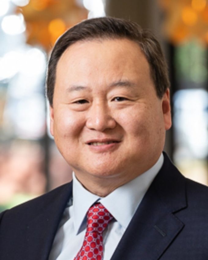 Portrait of Wensheng Fan